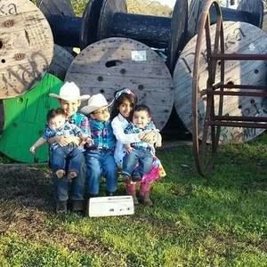 Meet your Posher, Rocio